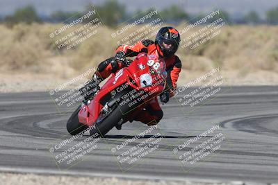 media/Oct-13-2025-Moto Forza (Mon) [[a66d839500]]/3-B Group/Session 3 (Turn 16)/